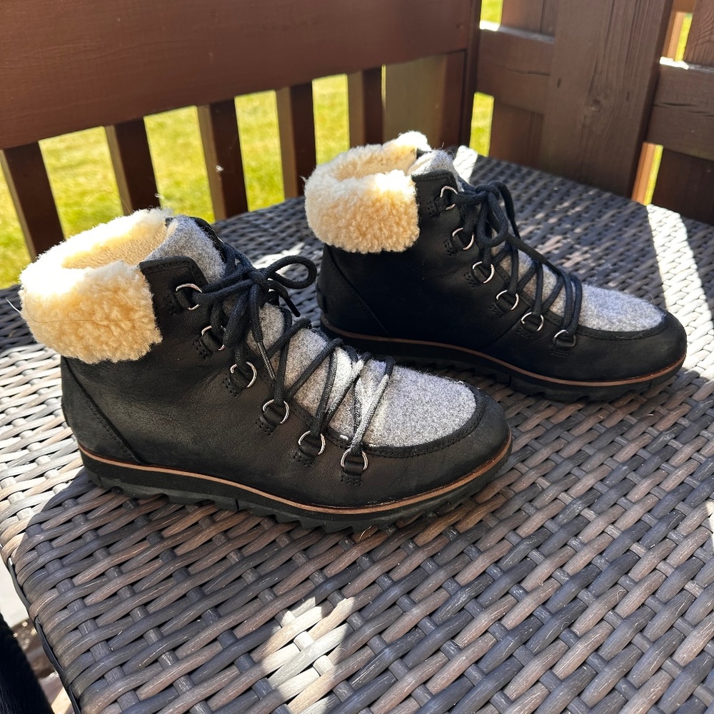 Sorel Black and Gray Winter Boots